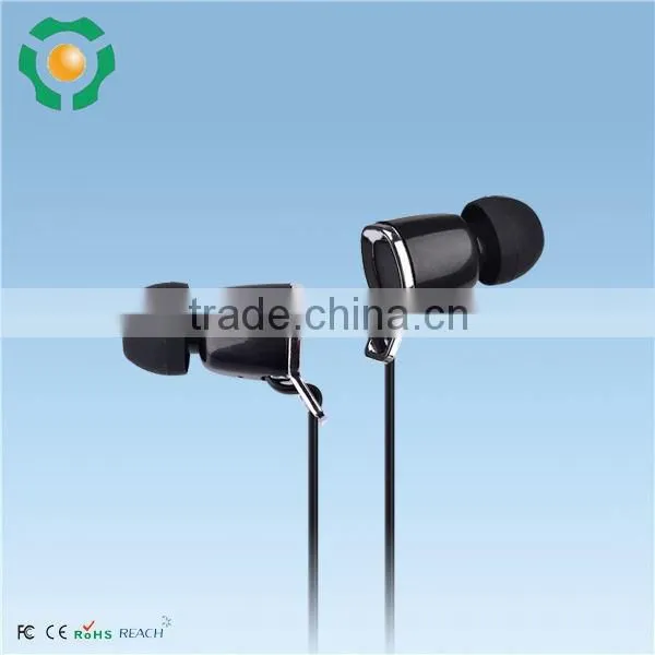 Noise cancelling earphones silicone cover earphone mobile phone earbuds