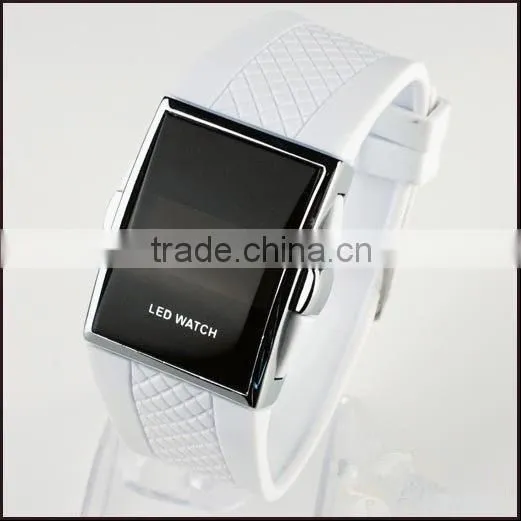 Latest fashion trends yellow promotion gifts portable led watches