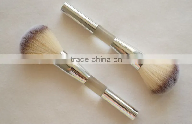 Customized design crystal synthetic powder brush