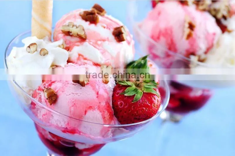 Natural organic white vanilla ice cream flauour powder