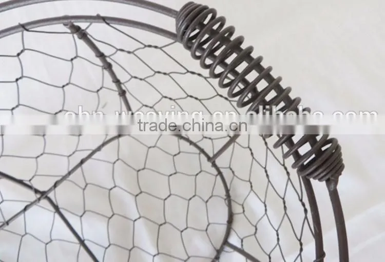 Handmade small chicken wire basket wholesale with handle