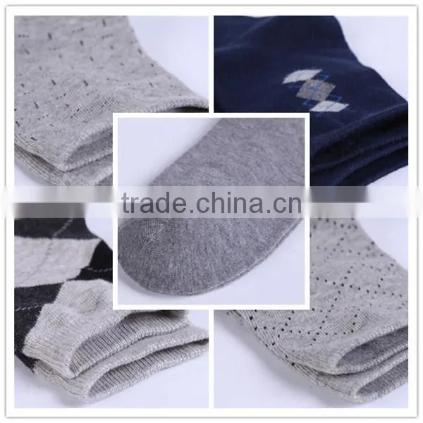 20 pcs/lot hot sale 5 plaids for choice random 5 pattern and many colors seasons casual men socks