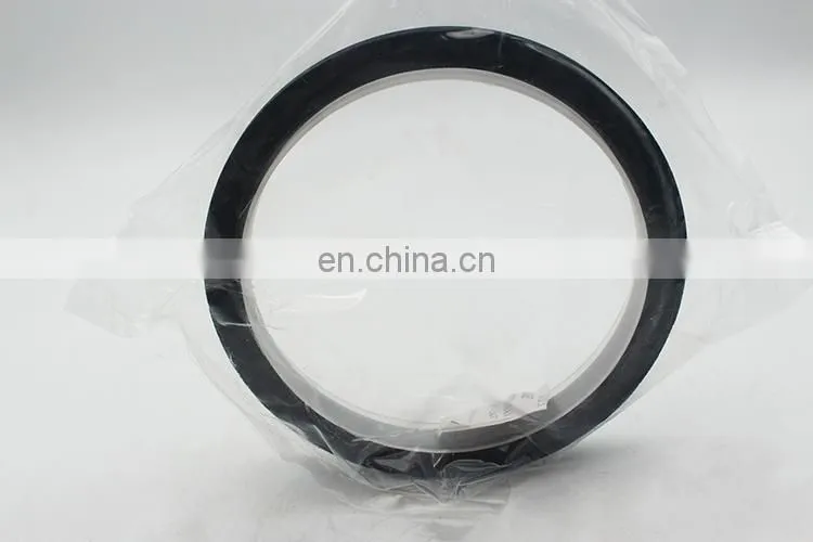 Engine Parts for Cummins QSB6.7 Rear Crankshaft Oil Seal 5259499