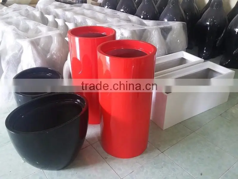 Fiberglass lacquered planters | S0216001