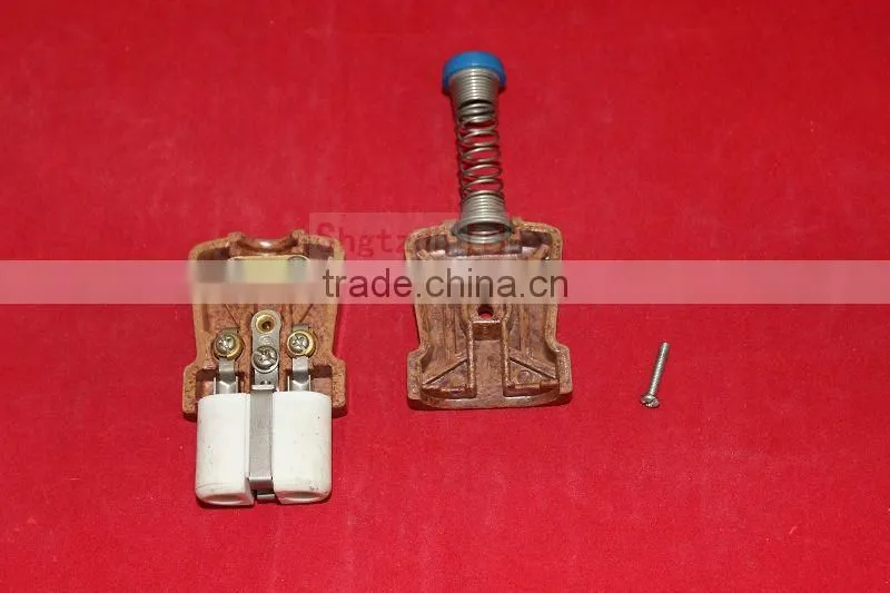 Electrical ceramic plug socket