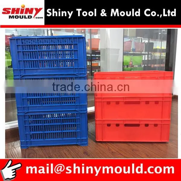 Solid stackable plastic crate moulding