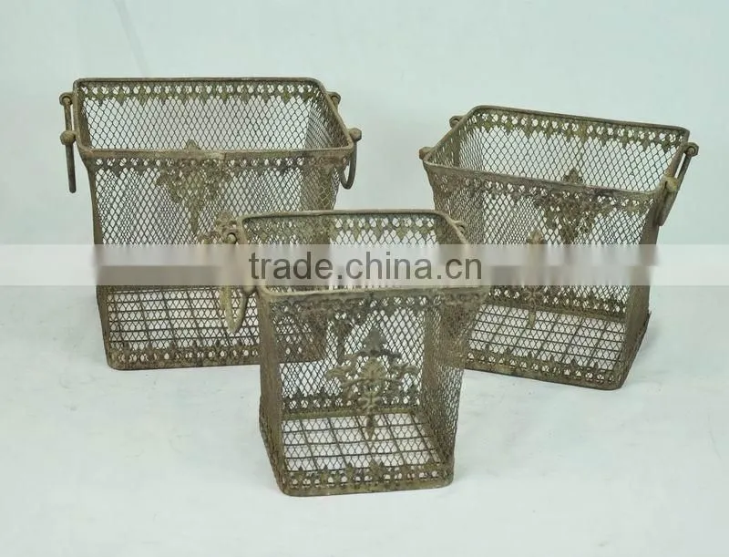 French country outdoor garden wholesale wire baskets