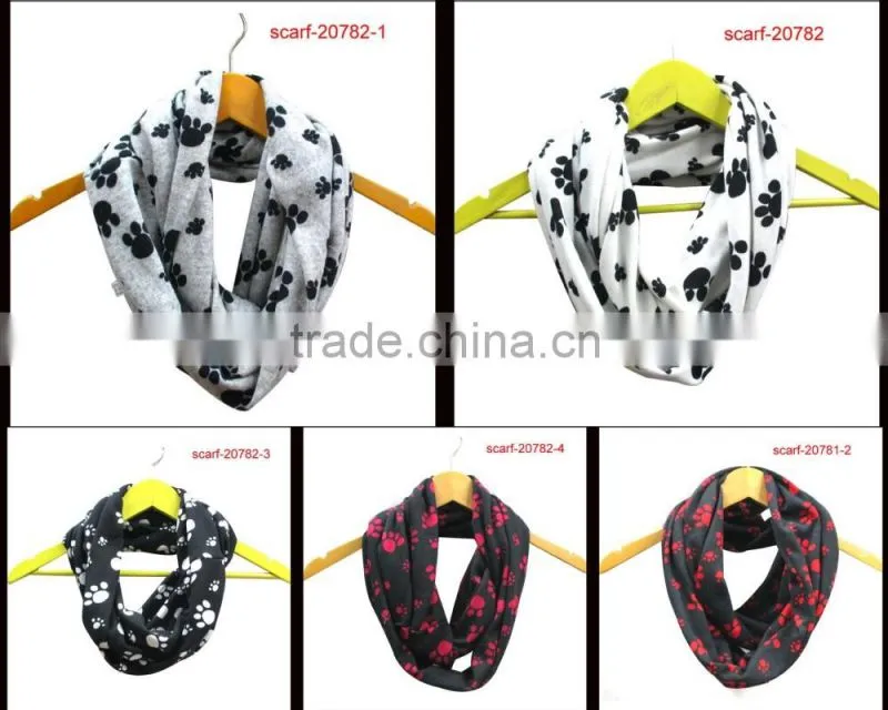 little feet pattern thick ladies scarf