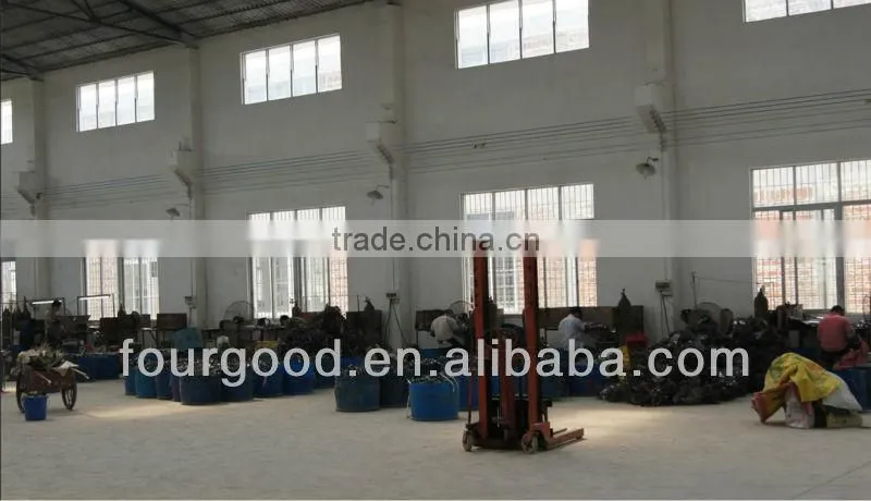 China Foshan Factory ! 6 balls Chrome Slatwall Clothing hook
