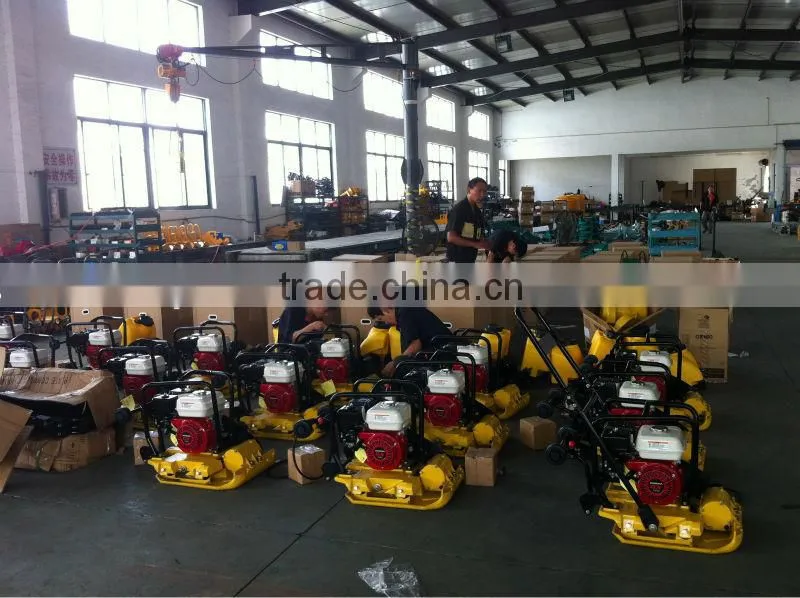new desing vibratory asphalt plate compactor with water tank