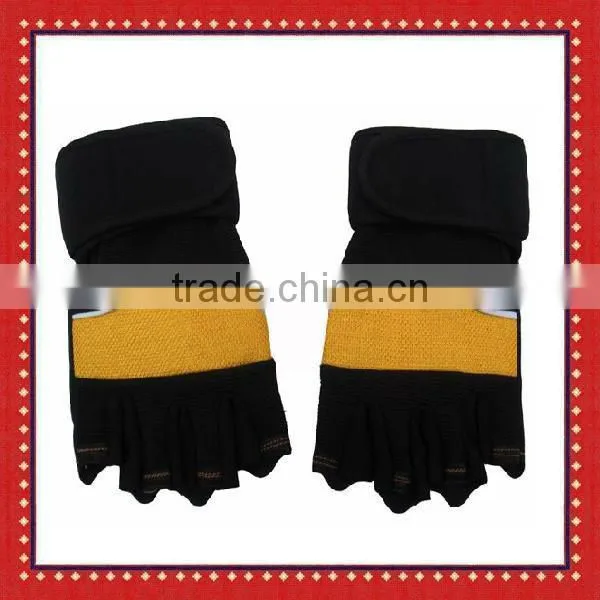 Custom Leather weightlifting workout gloves