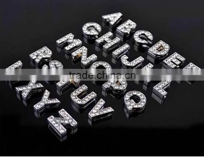 Produce Colorful Rhinestone Slide Letters with 10 mm Hole Size
