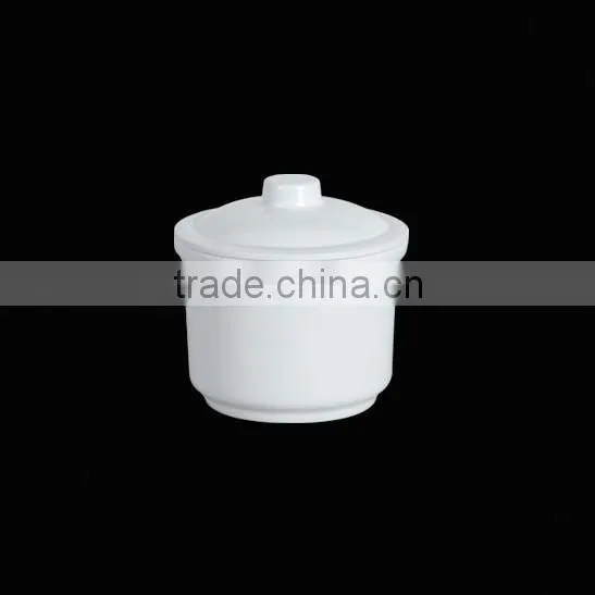 Round melamine bowl with lid