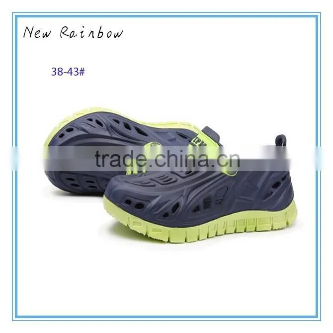 Latest men casual clogs