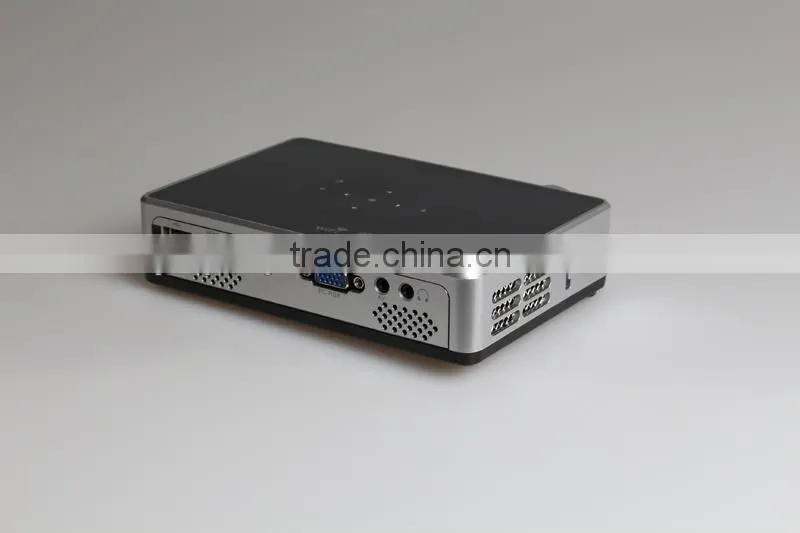 Latest Video Projector Mobile Phone Mini Projector for Smartphones