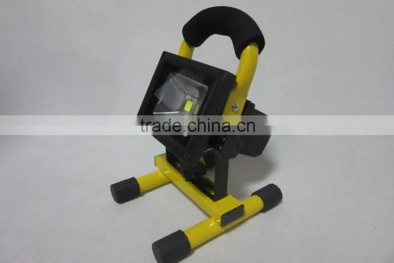 990lm cordless portable 10w rechargeable led flood light with adapter