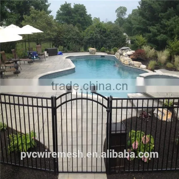Round tube swiming pool fence
