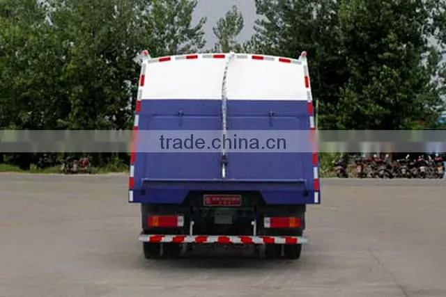 FAW vacuum road sweeper truck
