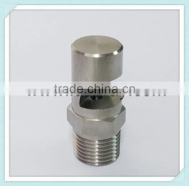 High impact cleaning spray nozzle