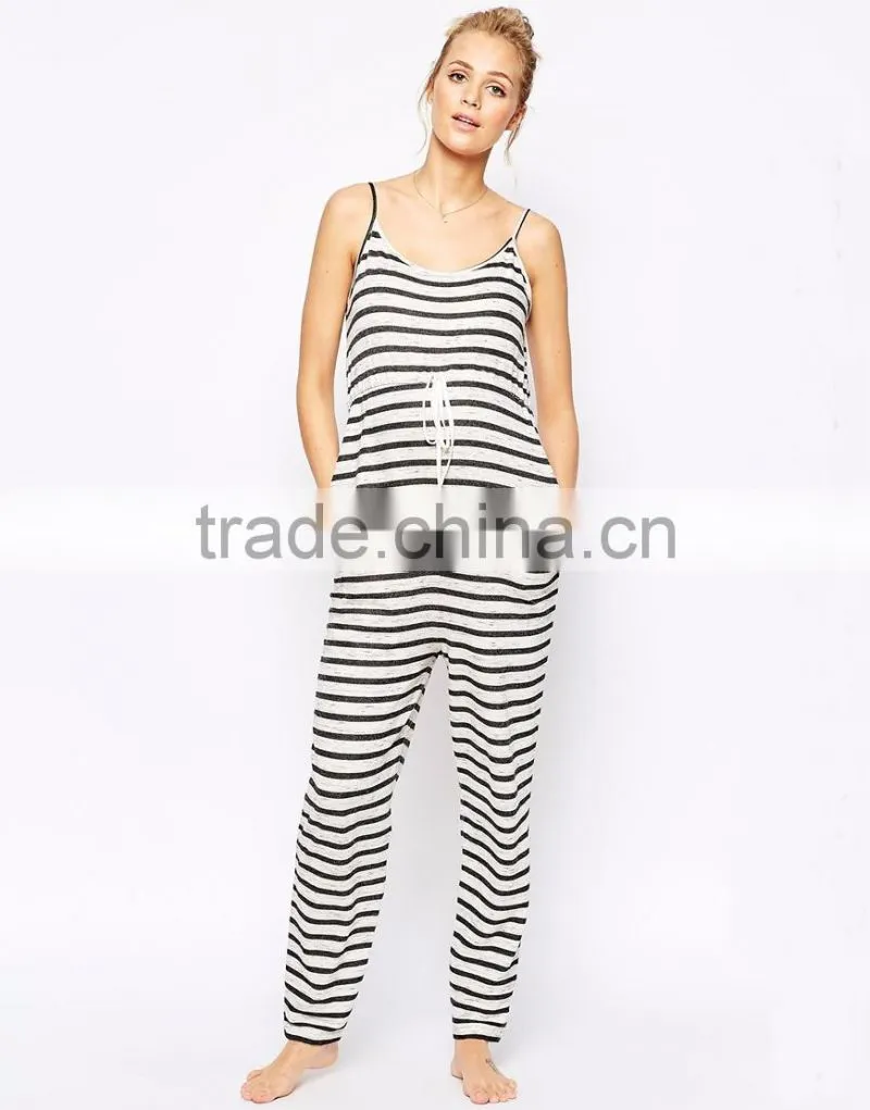 Relaxed fit scoop neck maternity clothes,side pockets jumpsuit clothes for maternity