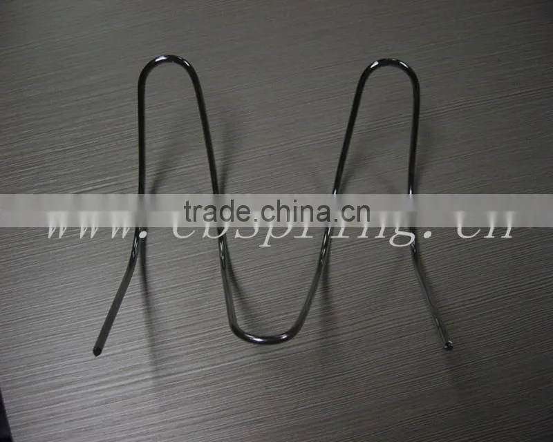 Butterfly edge support springs for bed mattress