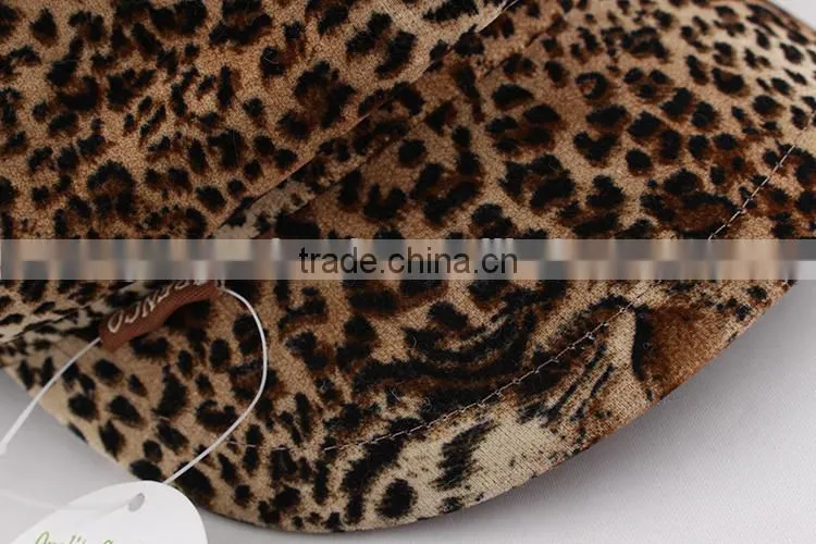 2015 Brand New Children Hats Girl Fashion Leopard Beret Baby Caps for Sale