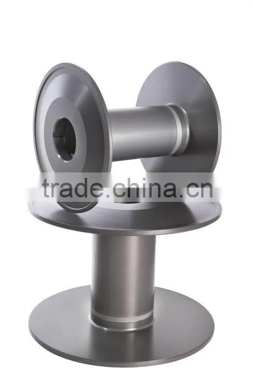 Double knitting bed machine beams
