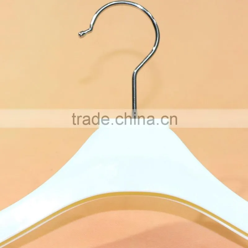 QD-A602 Wedding dress plastic hanger for clothes display