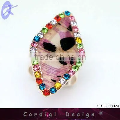 hot sale wholesale diamond pattern colour rhinestone ring