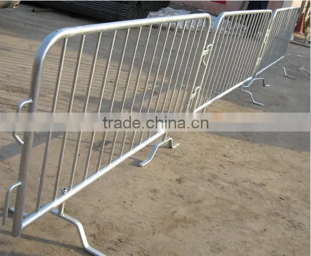 Alibaba crowd control barrier temporary fence/galvanized crowd control barriers