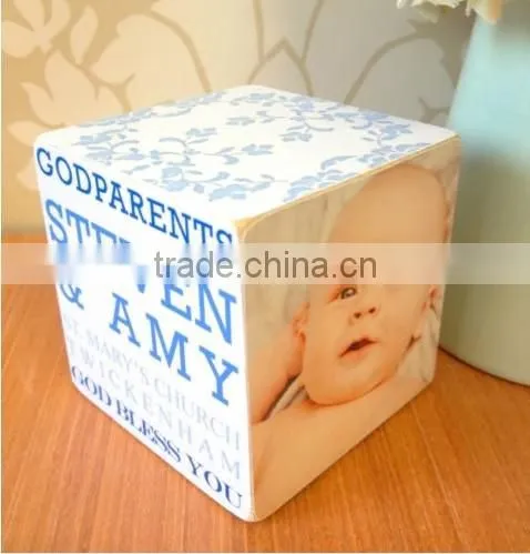 UV printing on wood cube