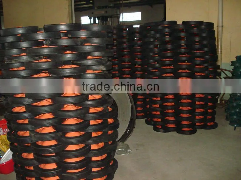 lowest price wheelbarrow hotting in Qingdao used to gardenning and so on