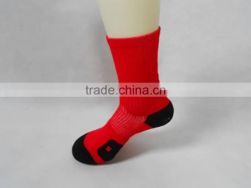 Customs knitted cotton sports elite socks