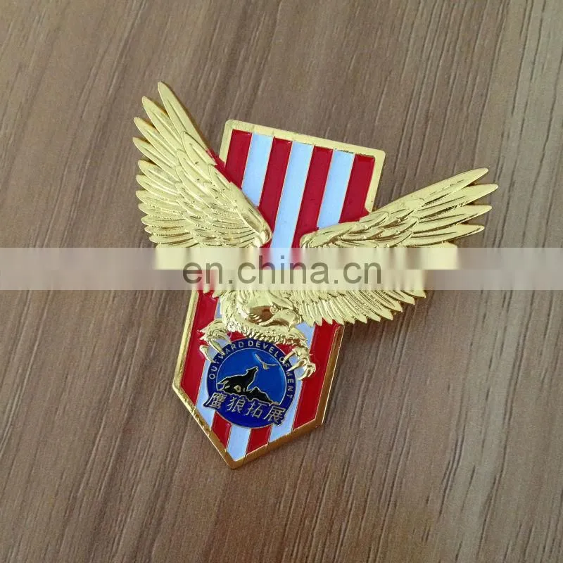 Craft custom gold plated eagle lapel pin