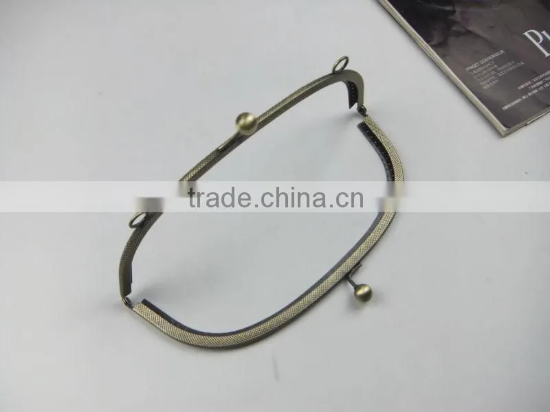 NEW!Antique Brass Metal Sewing Purse Frame China Direct Supplier DIY Purse Frame With Clasp Loop