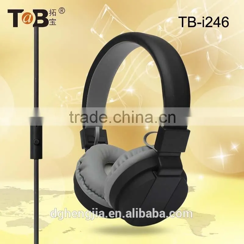 Latest consumer electronics color-customized fashion high quality mobile phone headphone 3.5mm