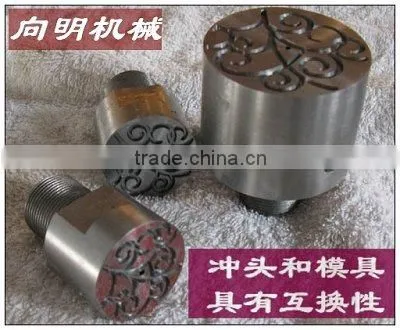 Pillar candle machine