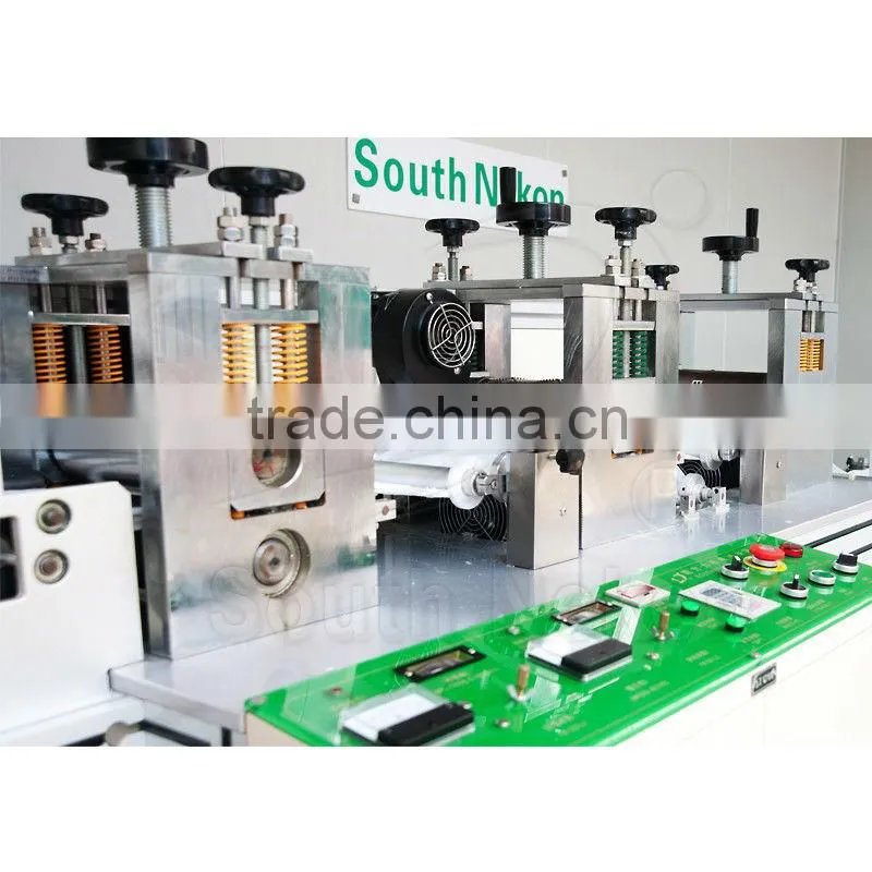 Full automatic ultrasonic wiper making machine