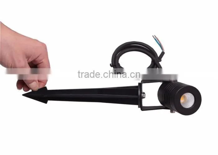 Black Outdoor LED Lighting Garden IP67 Water Resistance For Patio