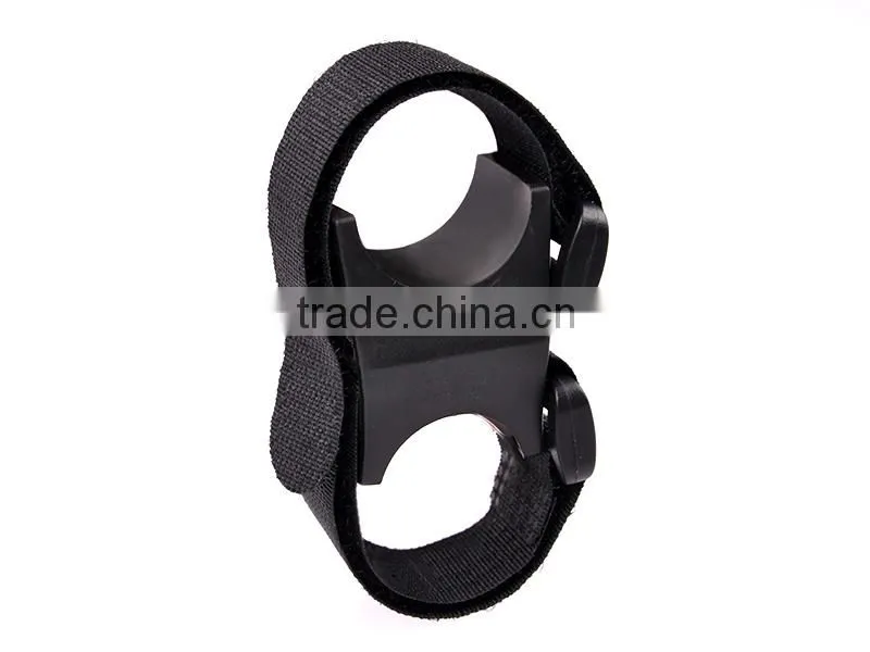 High Quality 25mm 30mm Flashlight Hunting Gun mount Rifle Scope Mount factory Patented product