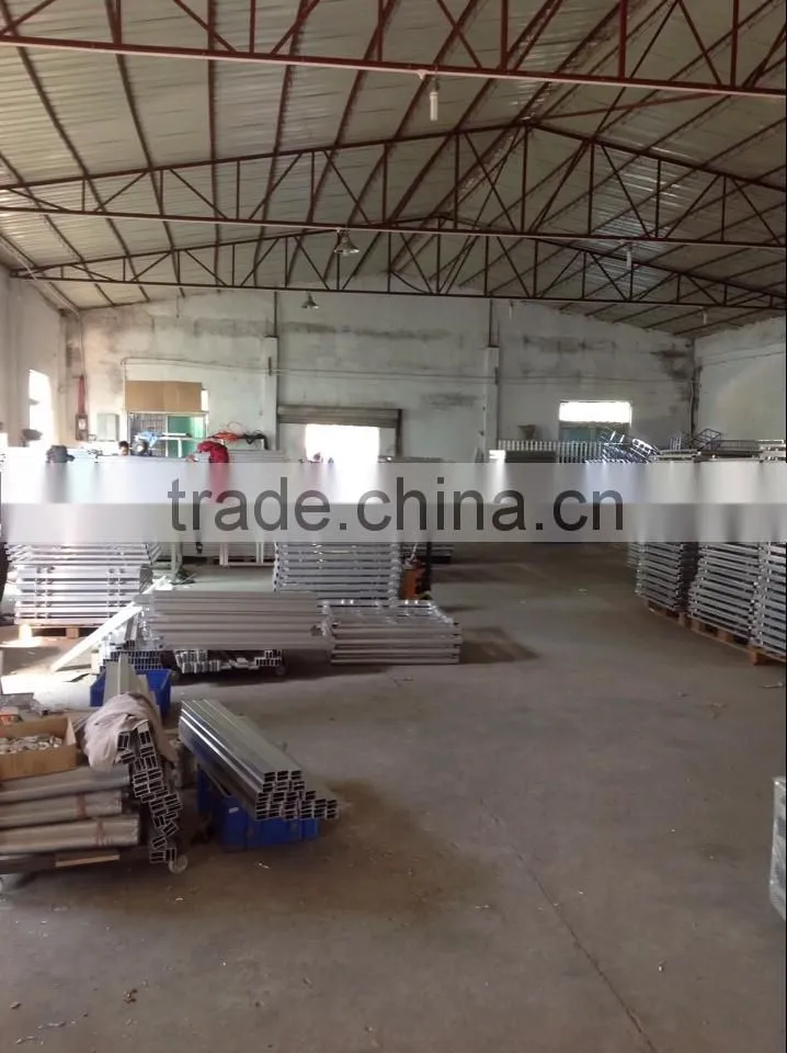 RP WDH:1.25x1x1.2m Economic aluminum crash barrier - trolly