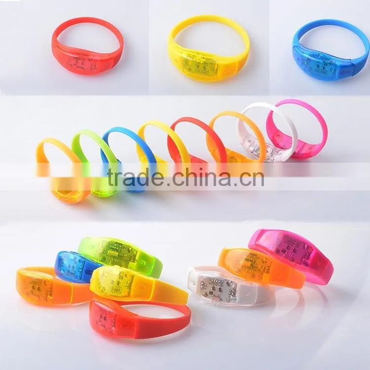2016 Hot Promotional Flashing Brightness LED Bracelet With LOGO,silicon led bracelet