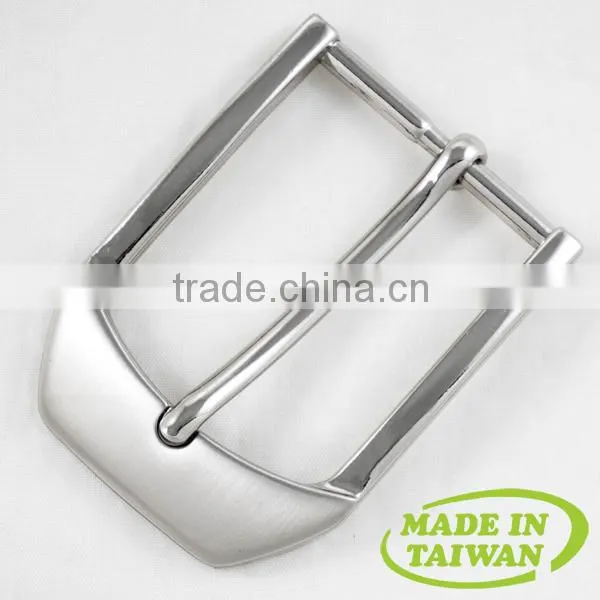Popular famous brand custom boy childrens playboy belt buckle