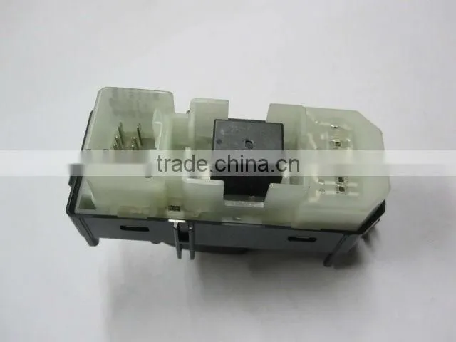 Electric Window lifter Switch 84030-0P011 For Toyota Reiz GRX122