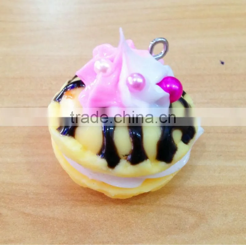 Plastic macaroon for decoration or display in cake shop