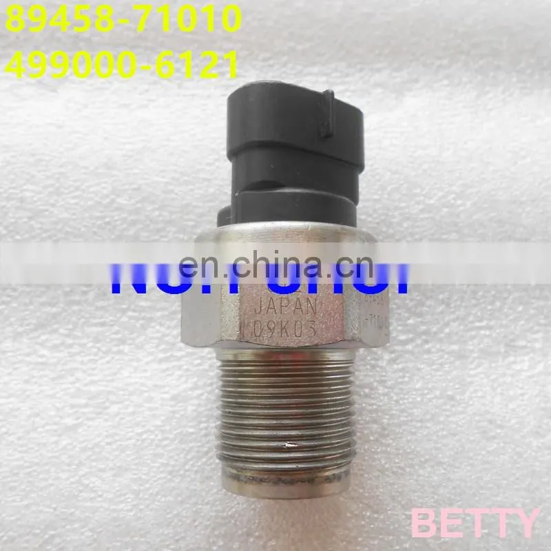 original Fuel Pressure Sensor 89458-71010 499000-6121 made in japan
