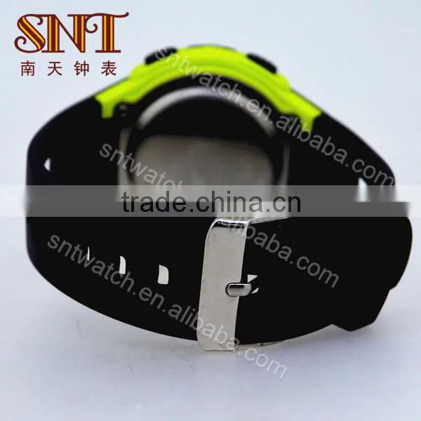 Popular digital watch with PU strap for men
