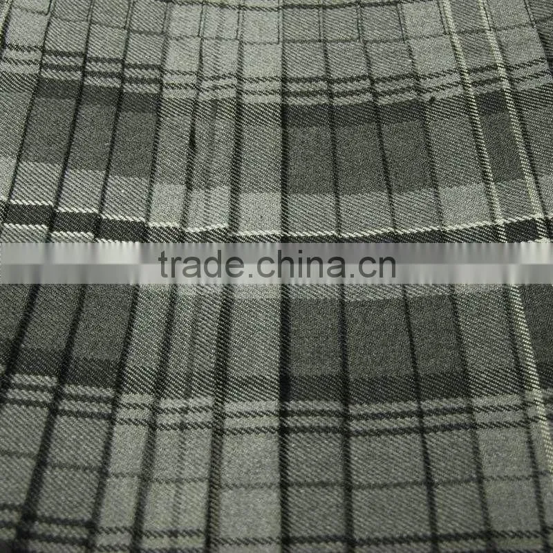 Scottish Hamilton Grey 6 Yard Tartan Kilt Three Buckles With Leather Straps