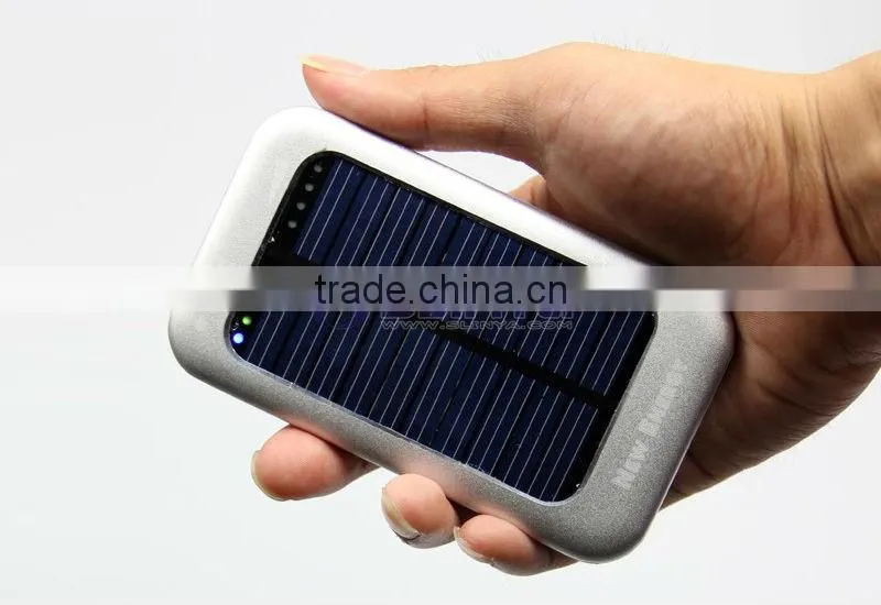 Universal Portable 3500mAh Solar Mobile Phone Charger