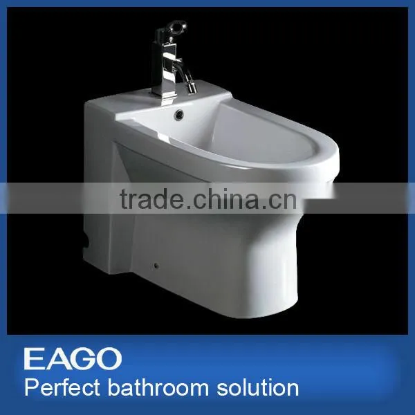 UPC One piece toilet